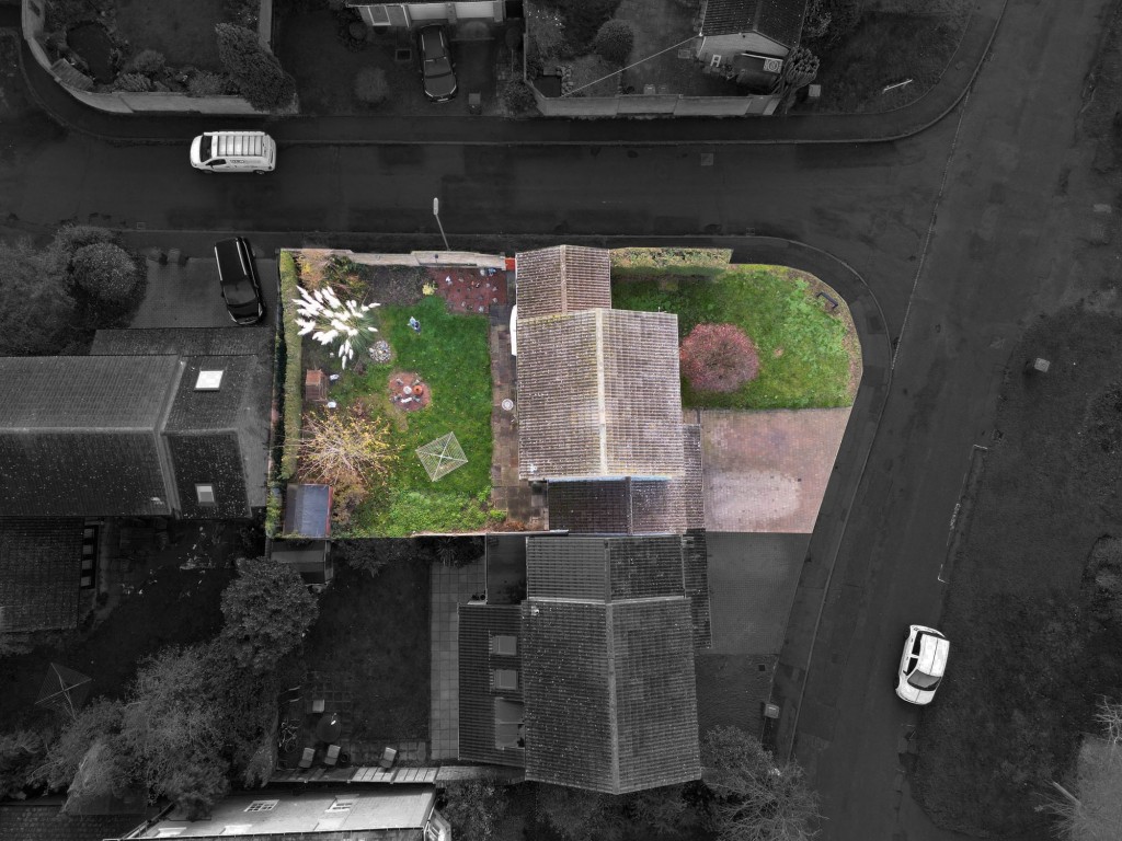 The Lanes, Over, CB24