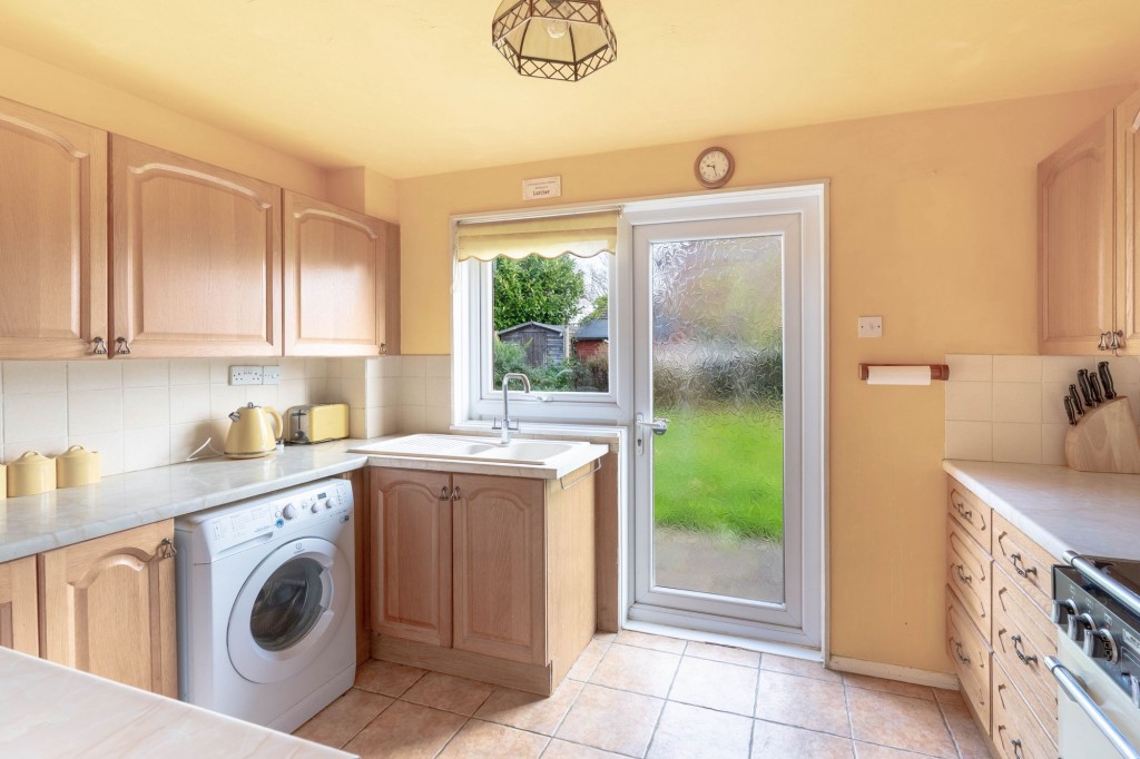 The Lanes, Over, CB24