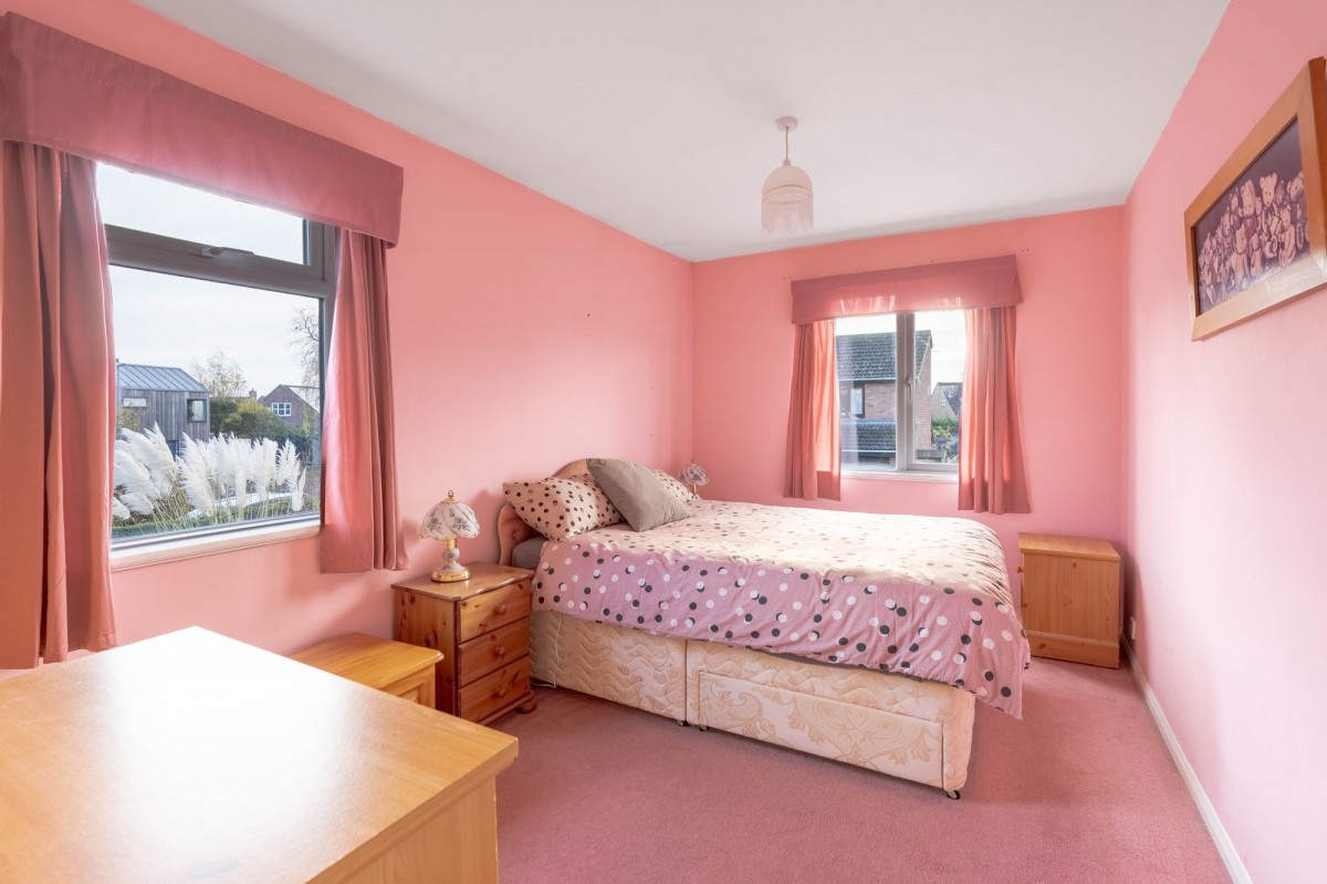 The Lanes, Over, CB24