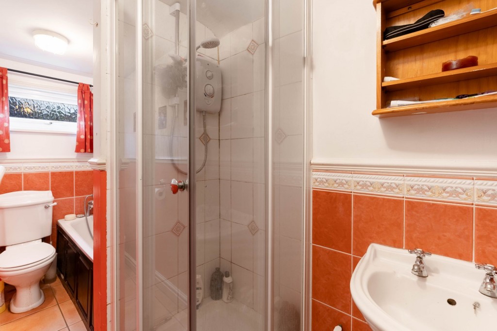 Middle Watch, Swavesey, CB24