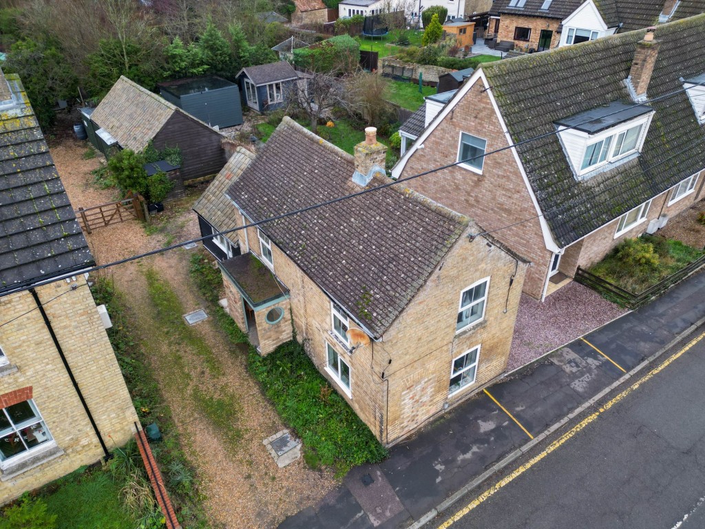 Middle Watch, Swavesey, CB24