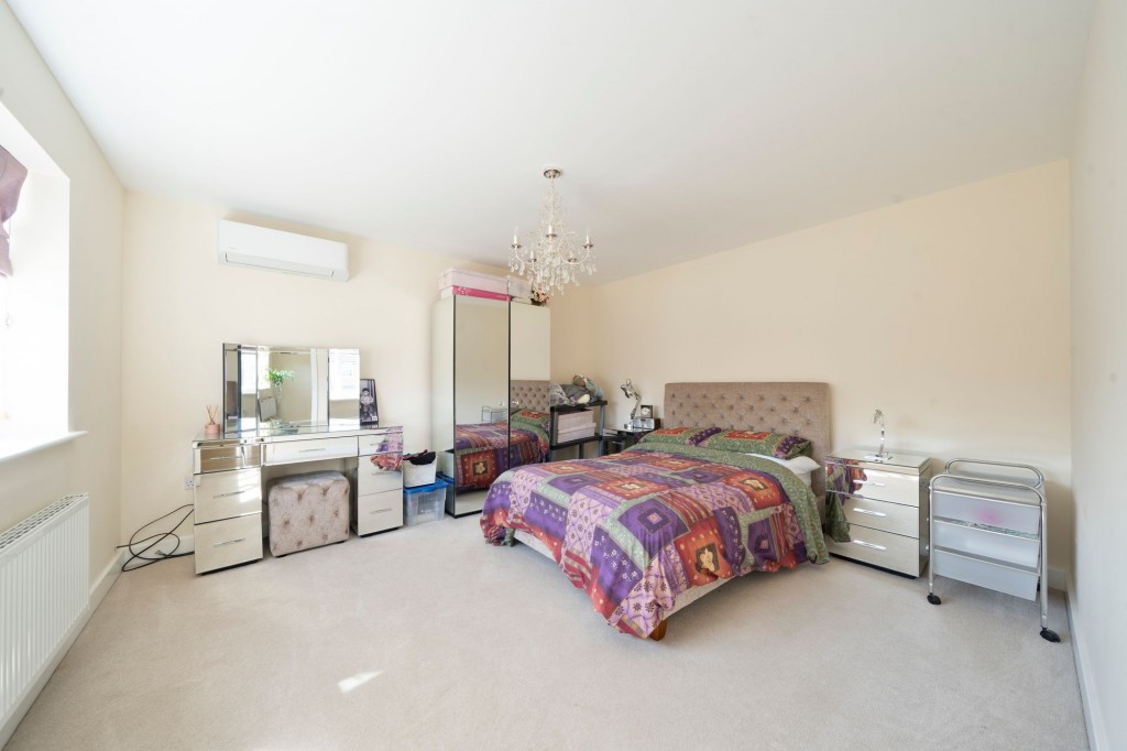 Garwood Drive, Longstanton, CB24