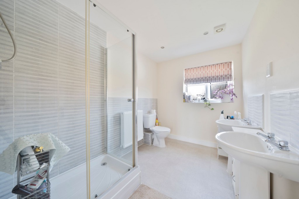 Garwood Drive, Longstanton, CB24