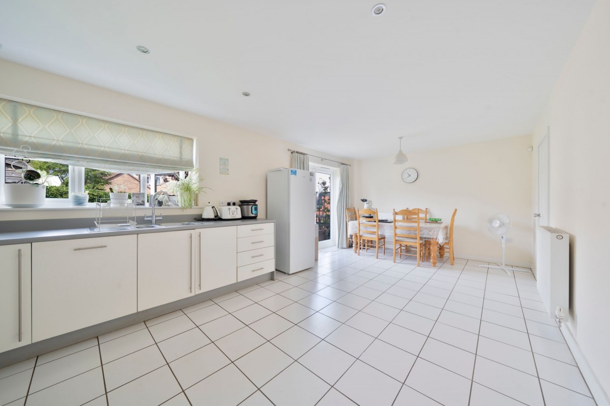 Garwood Drive, Longstanton, CB24