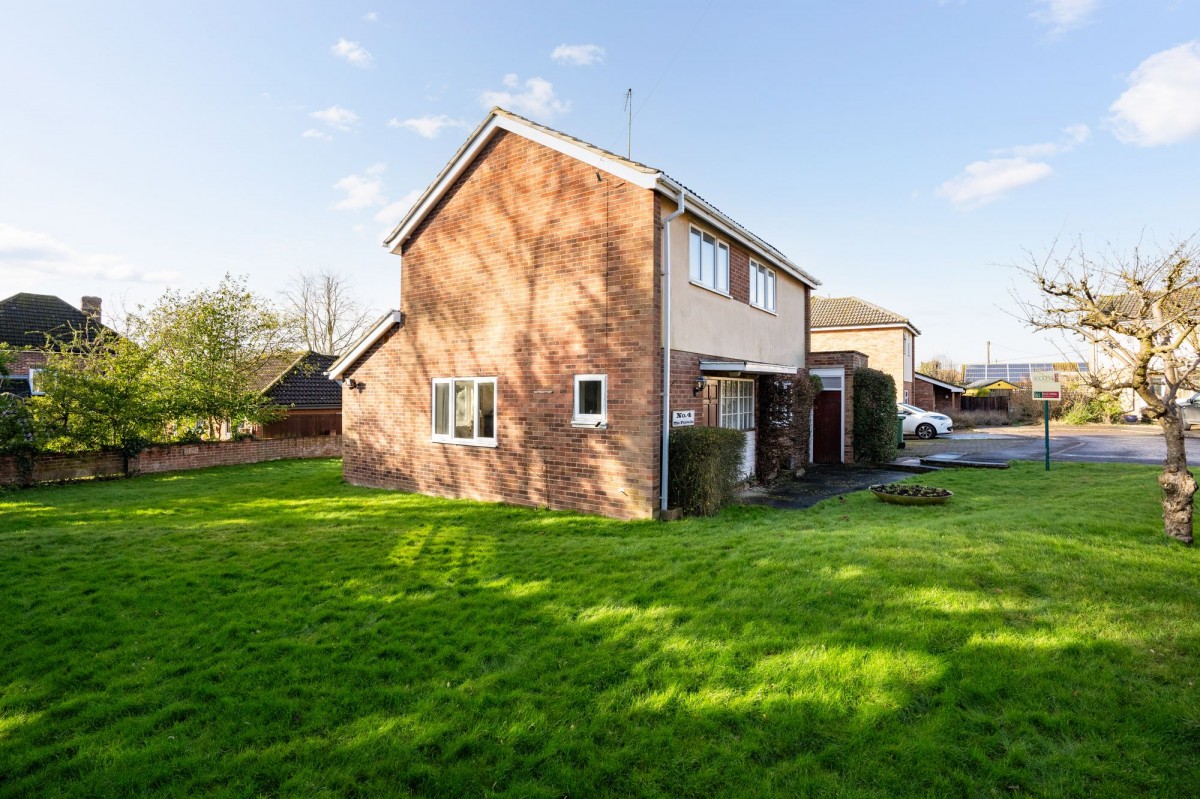 The Furrells, Linton, CB21