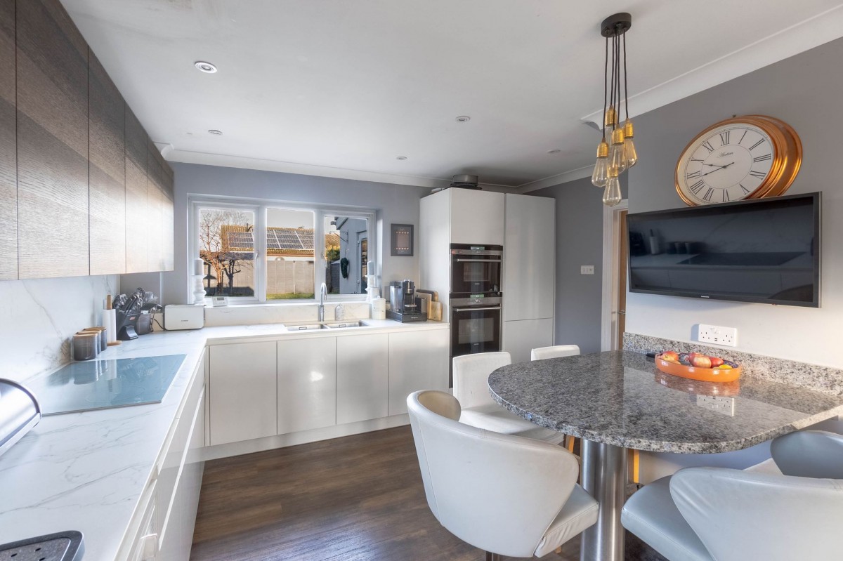 Orchard Way, Oakington, CB24