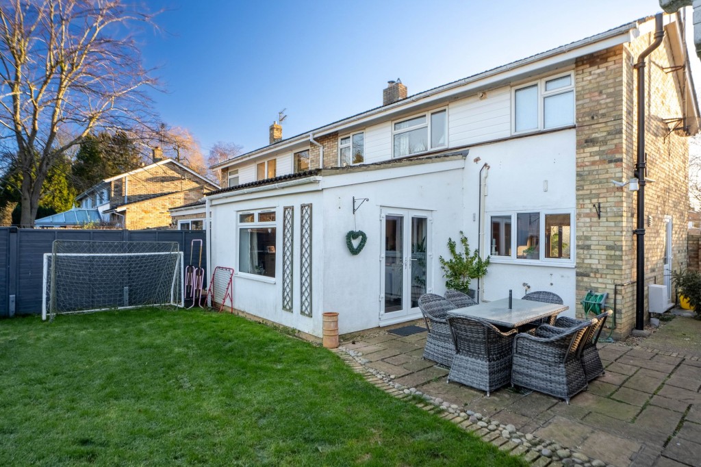 Orchard Way, Oakington, CB24