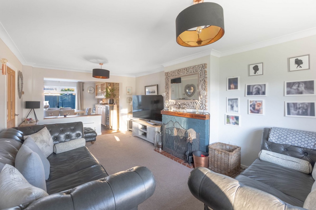 Orchard Way, Oakington, CB24