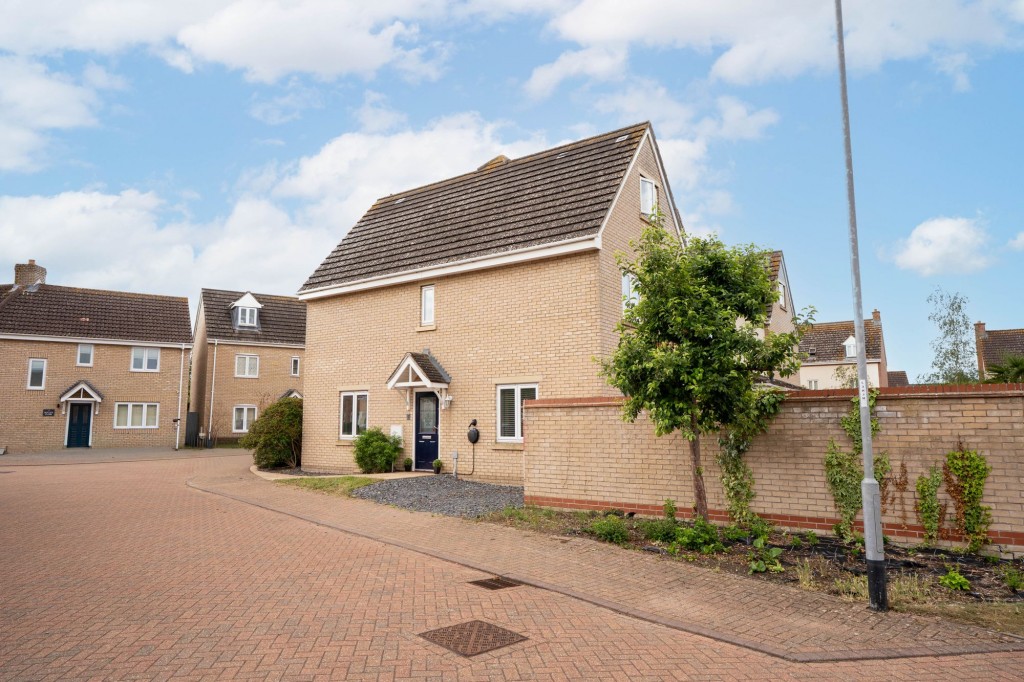 Bullen Close, Longstanton, CB24