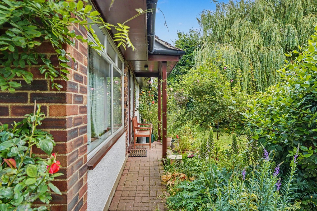 Waterside, Isleham, CB7