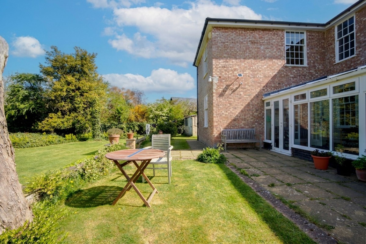 Tea Kettle Lane, Stetchworth, CB8