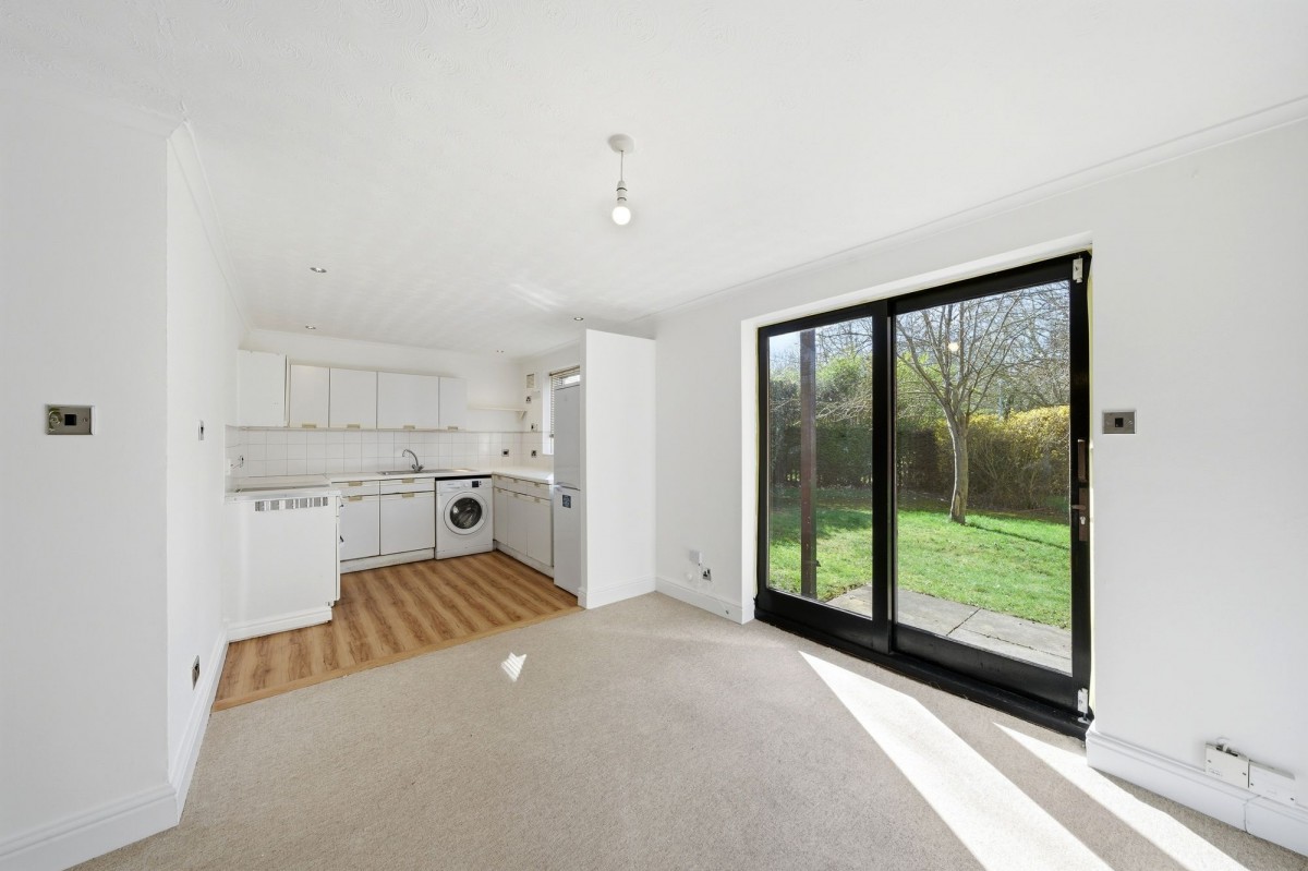 Loris Court, Cambridge, CB1