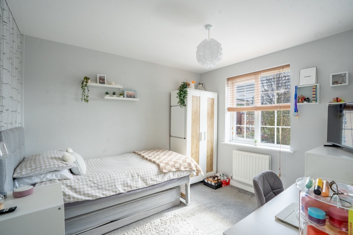 Acorn Way, Red Lodge, IP28