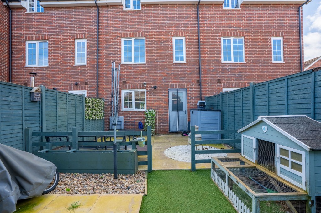 Acorn Way, Red Lodge, IP28