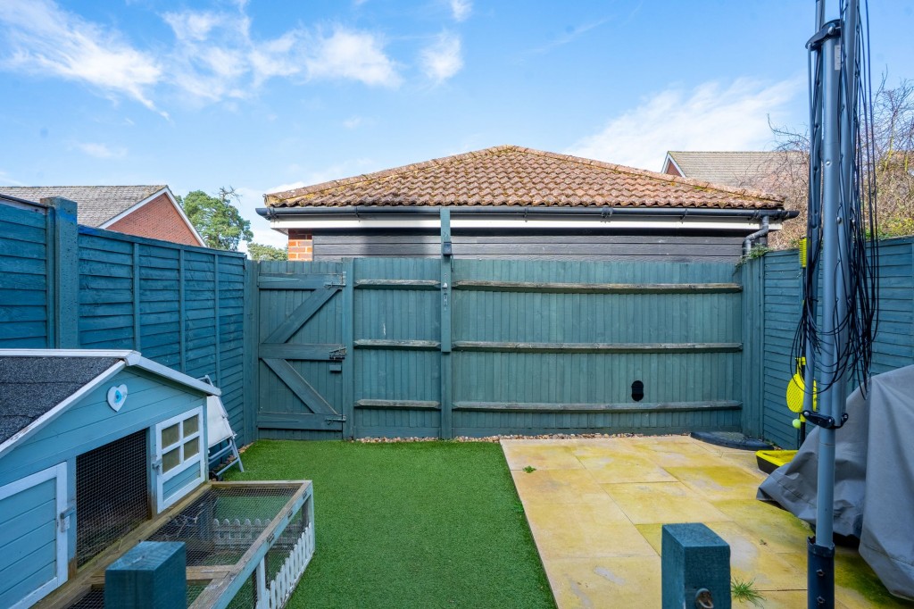 Acorn Way, Red Lodge, IP28