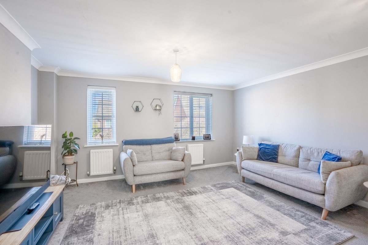 Acorn Way, Red Lodge, IP28