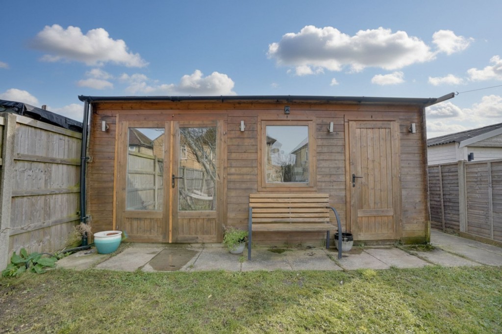 New Cheveley Road, Newmarket, CB8