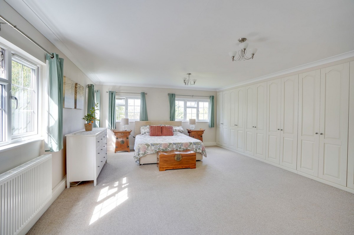 The Shrubberies, Newmarket, CB8