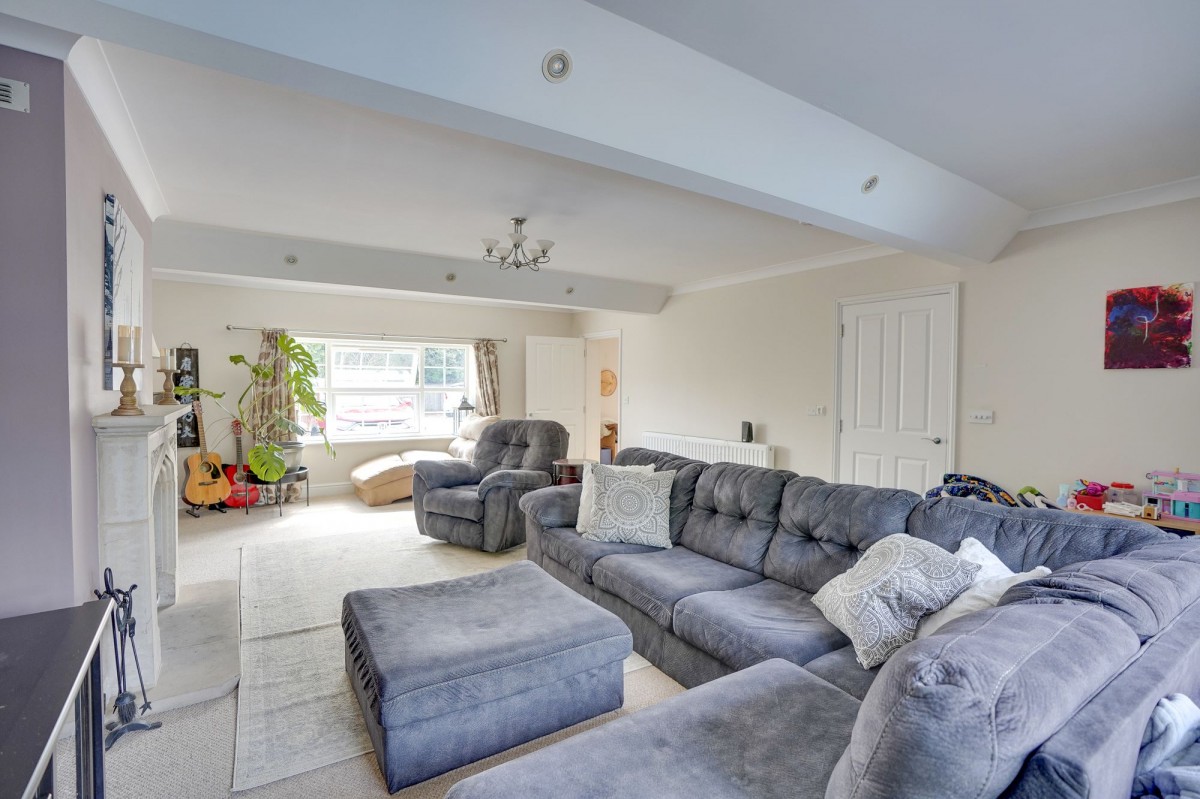 The Shrubberies, Newmarket, CB8