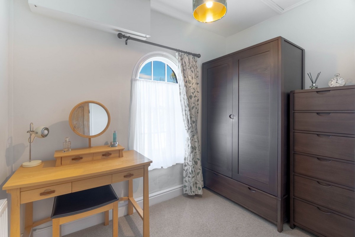 4 West End, Haddenham, CB6