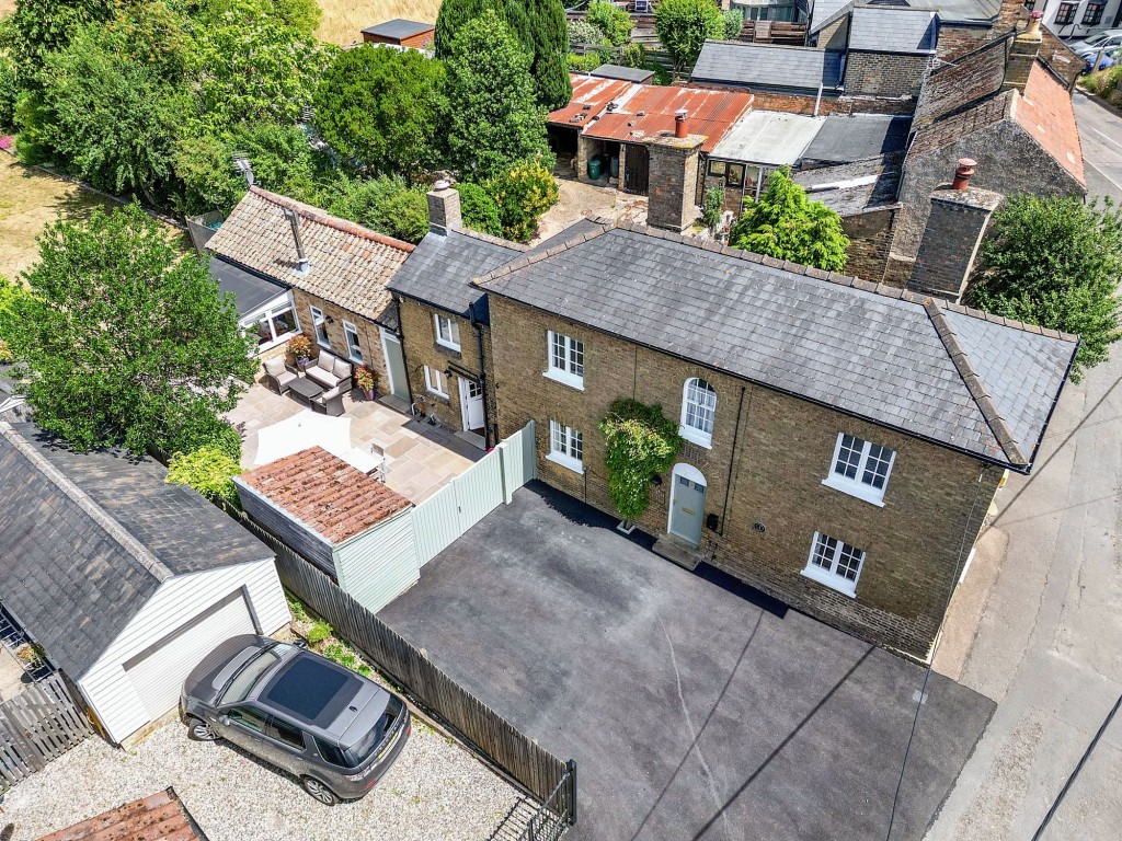 4 West End, Haddenham, CB6