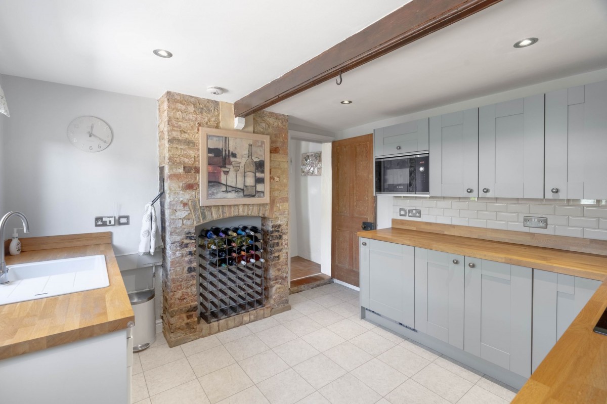 4 West End, Haddenham, CB6