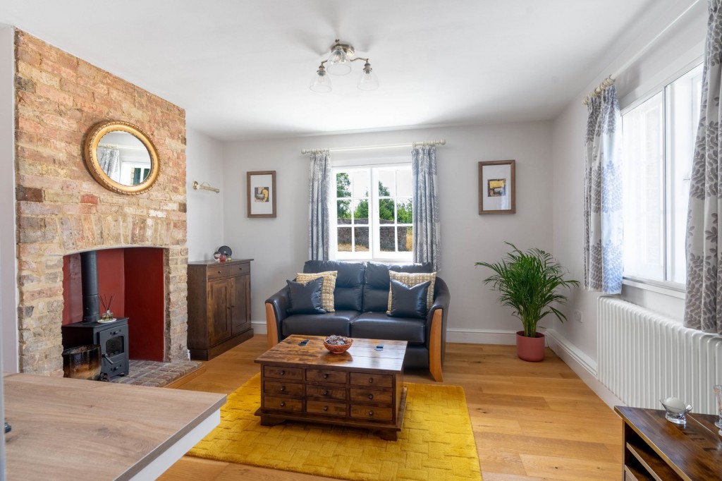 4 West End, Haddenham, CB6