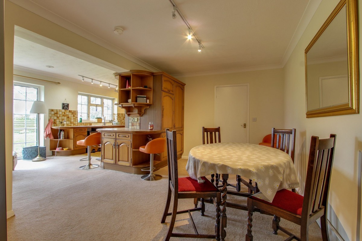 386 Wisbech Road, March, PE15