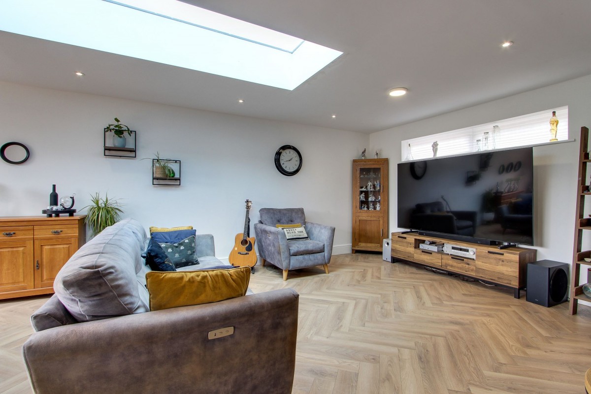 Station Road, Long Sutton, PE12