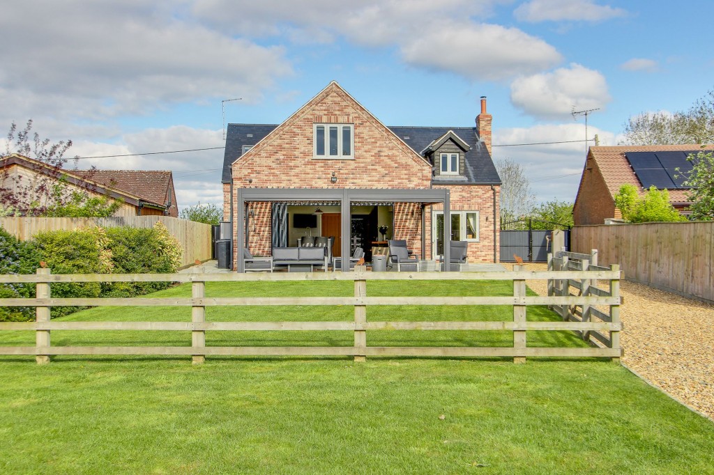 Hawthorn Road, Emneth, PE14