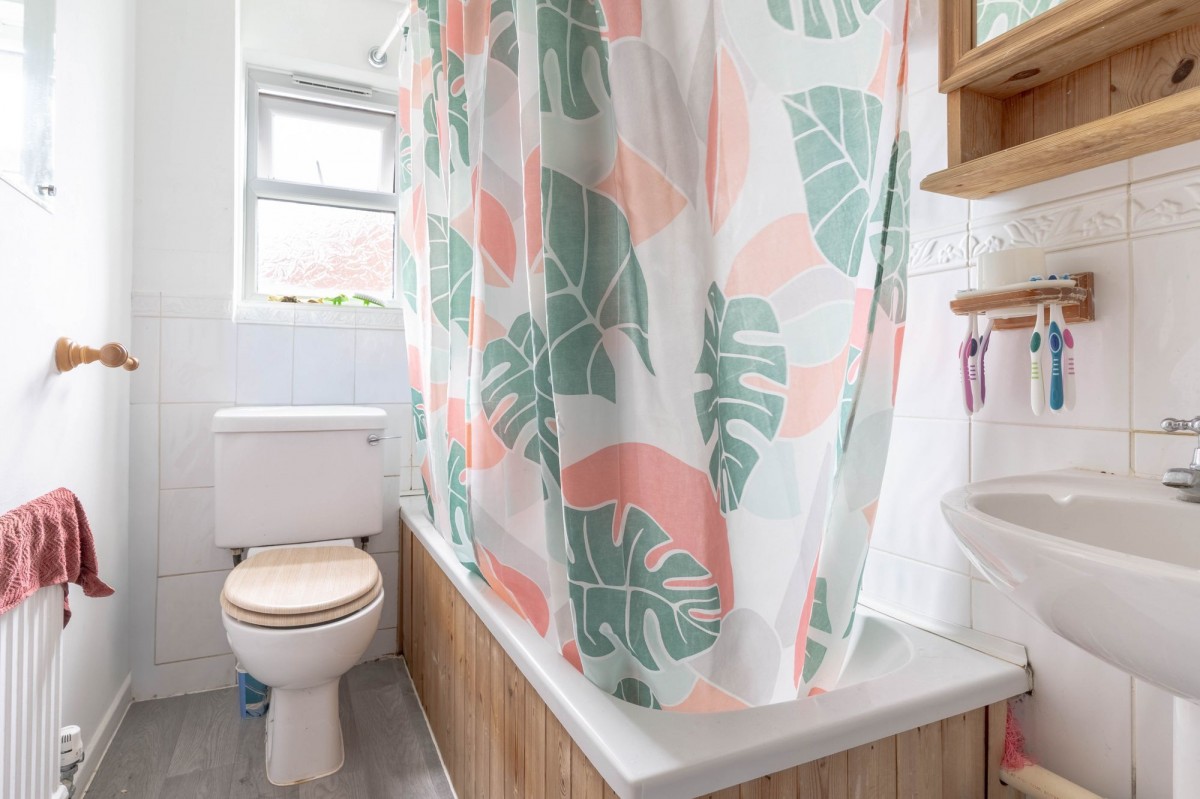 Stonefield, Bar Hill, CB23