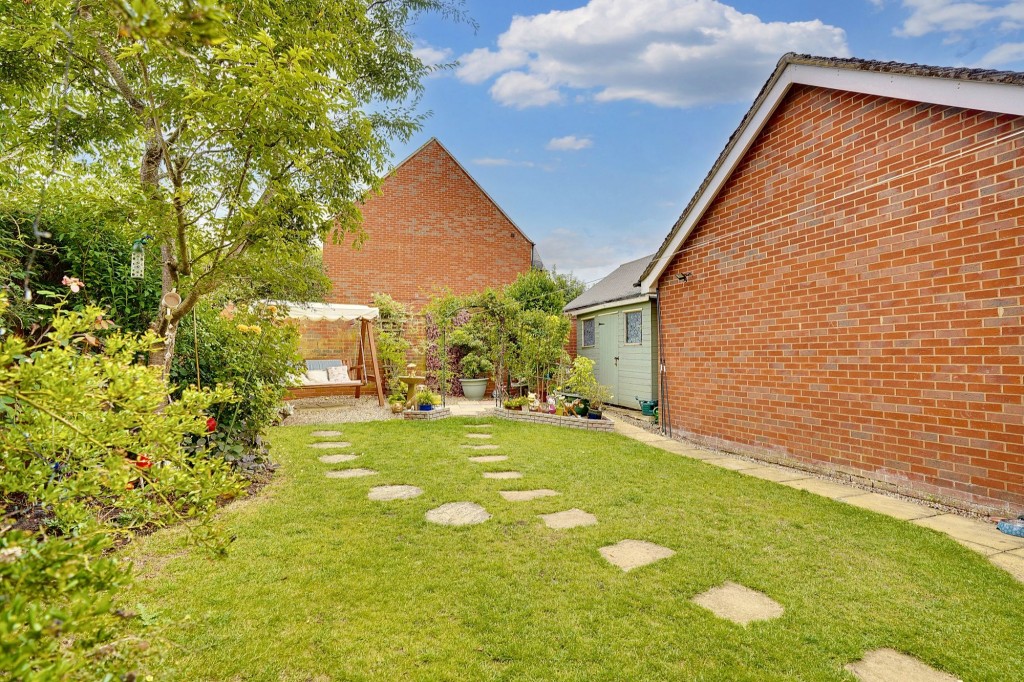 Avocet Grove, Soham, CB7