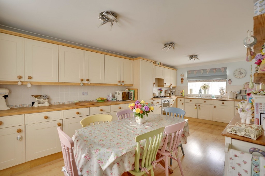 Avocet Grove, Soham, CB7