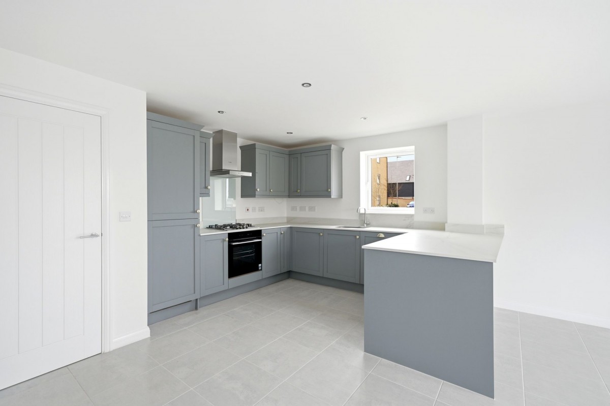 Ayslesbury Walk, Northstowe, CB24