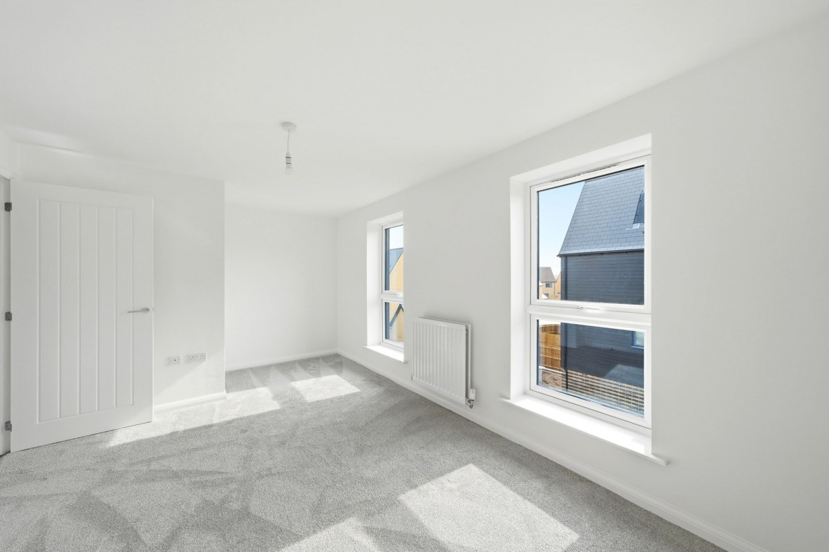 Ayslesbury Walk, Northstowe, CB24