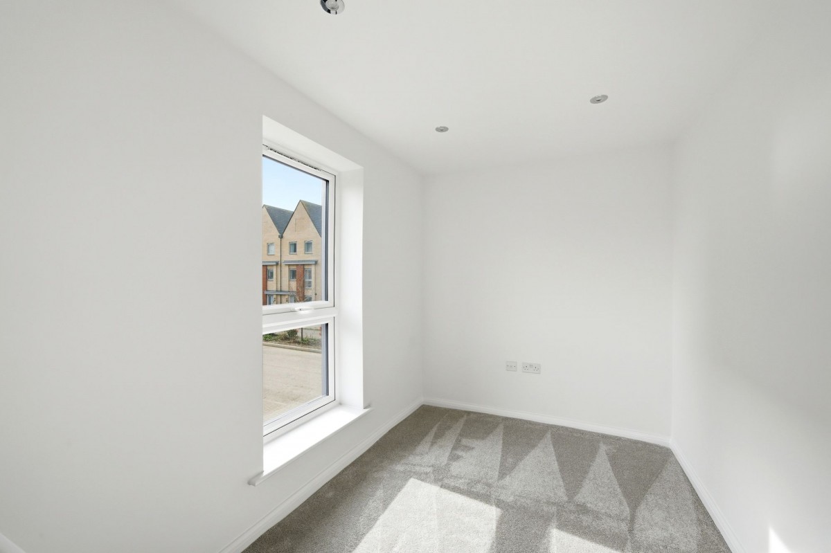 Ayslesbury Walk, Northstowe, CB24