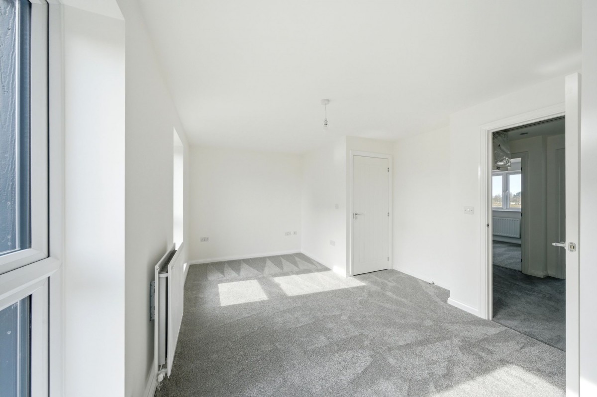 Ayslesbury Walk, Northstowe, CB24