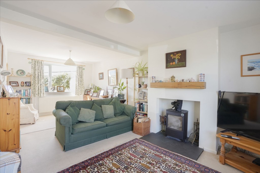 Dovehouse Close, Ely, CB7