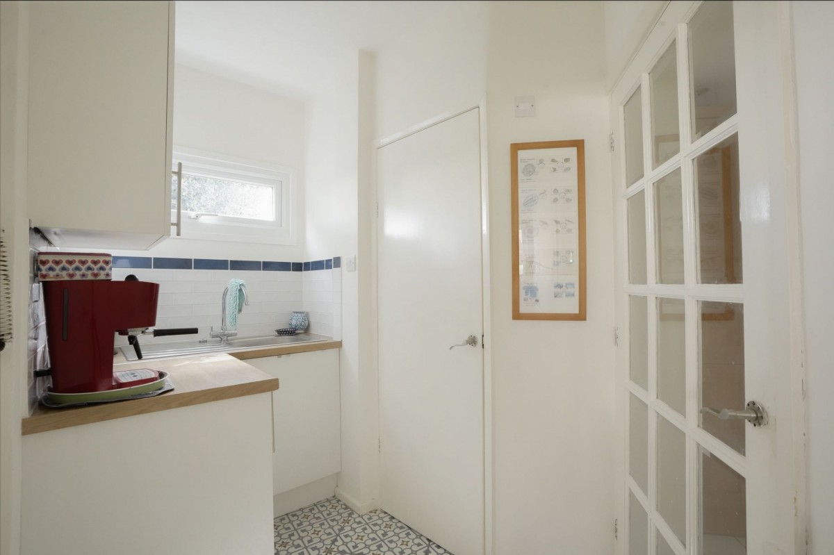 Dovehouse Close, Ely, CB7