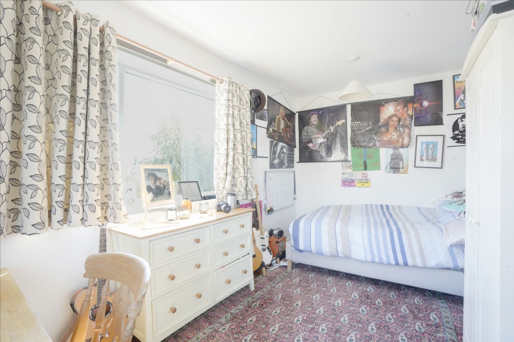 Dovehouse Close, Ely, CB7