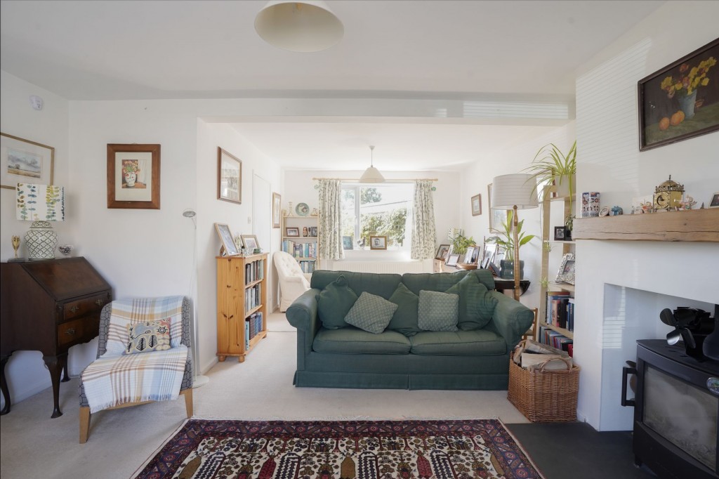 Dovehouse Close, Ely, CB7