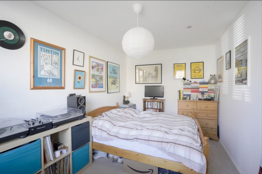 Dovehouse Close, Ely, CB7