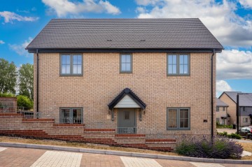 Walnut Drive, Haddenham, CB6