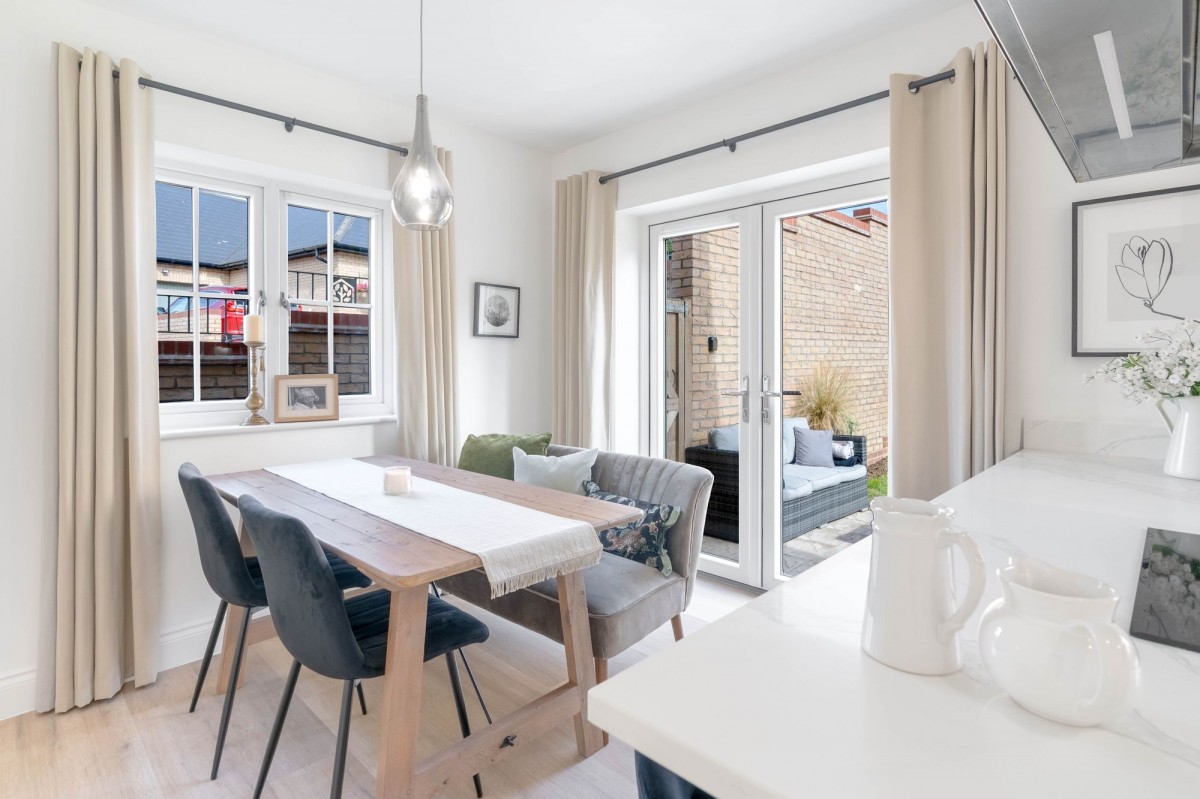 Walnut Drive, Haddenham, CB6