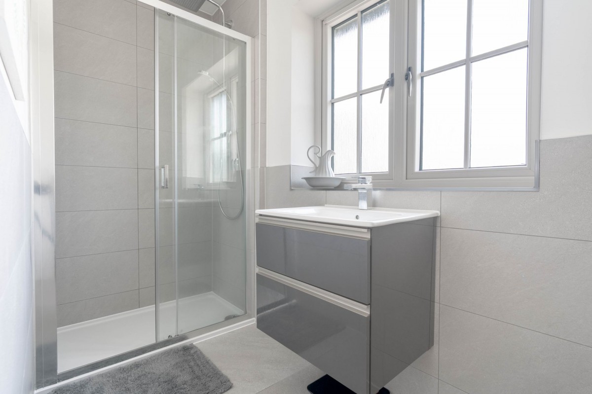 Walnut Drive, Haddenham, CB6