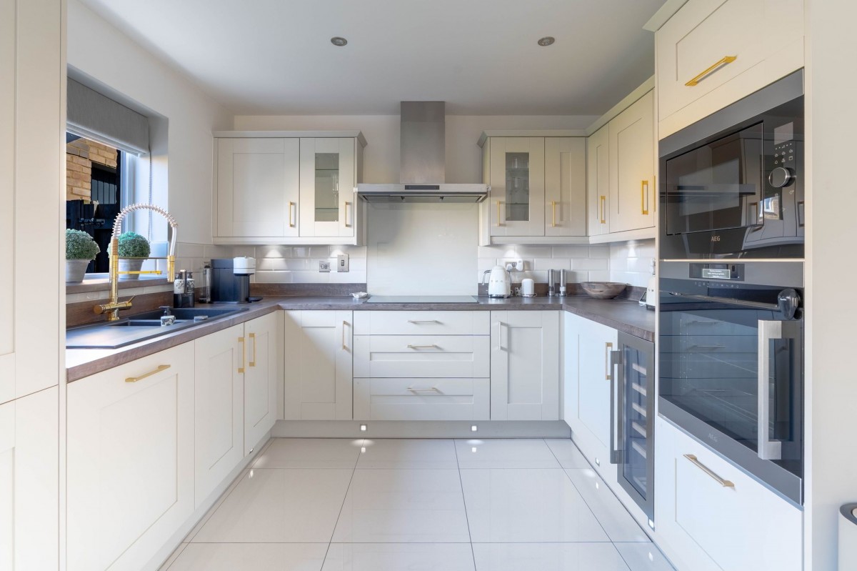 Mistle Thrush Drive, Northstowe, CB24