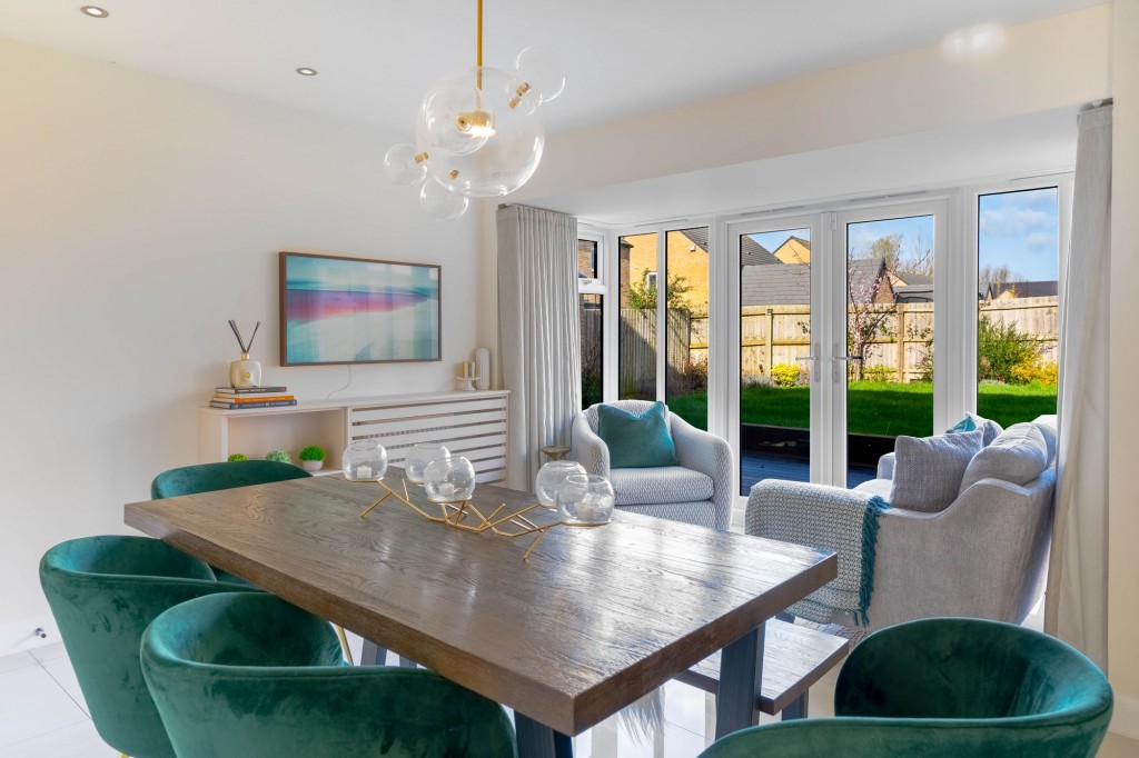 Mistle Thrush Drive, Northstowe, CB24