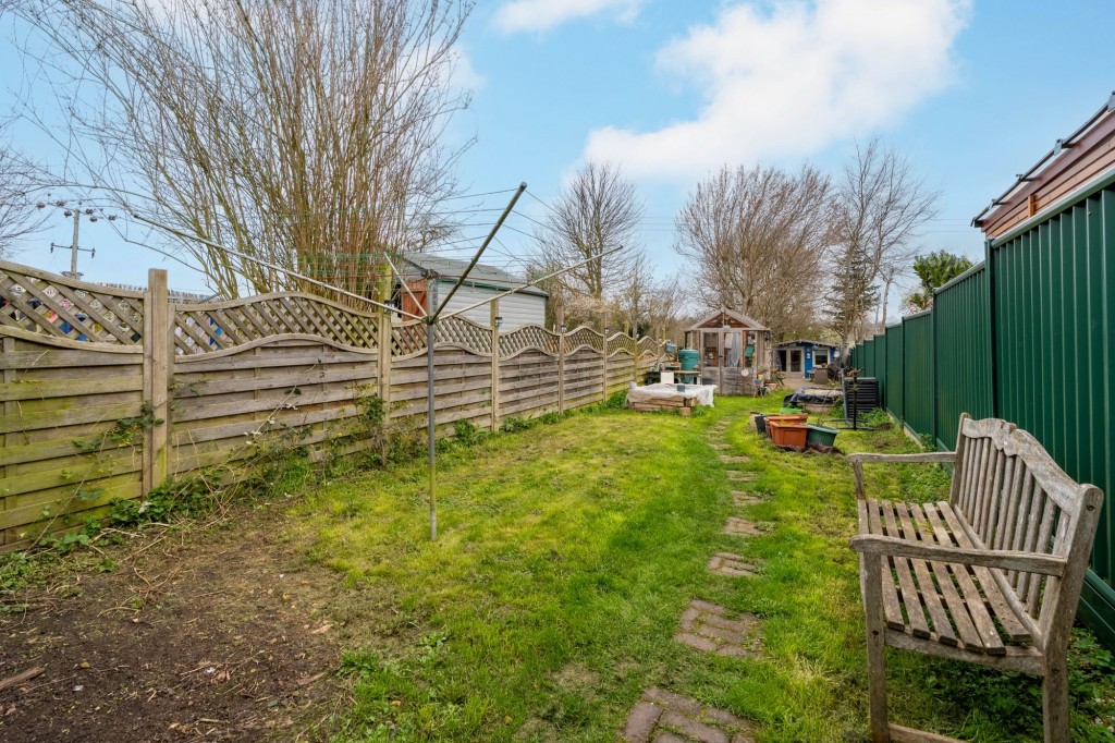 Long Lane, Linton, CB21