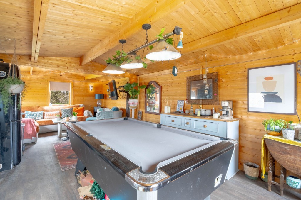 Long Lane, Linton, CB21