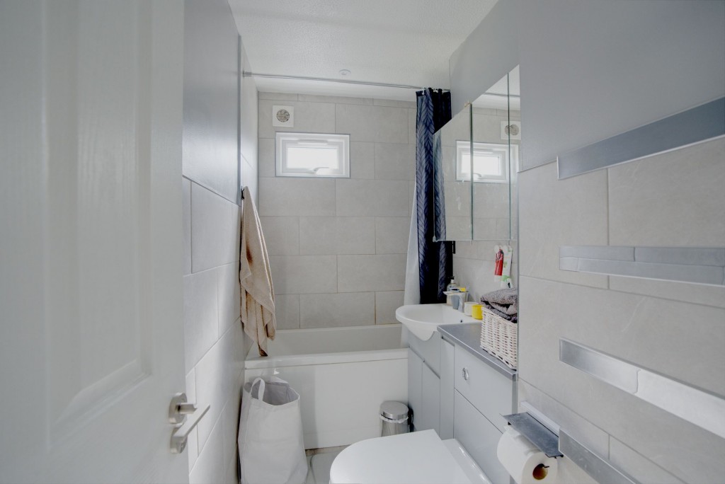 Waterloo Close, Newmarket, CB8